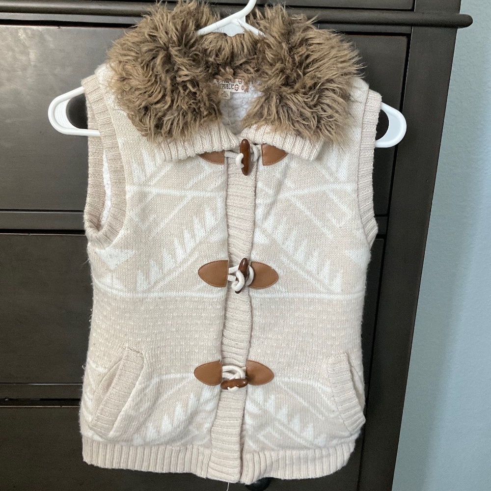 Pink Republic Fur Vest Ladies Medium 10/12